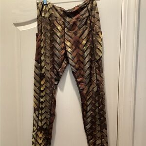 Patterned High-Waist Leggings in Olive and Brown/Multicolor
